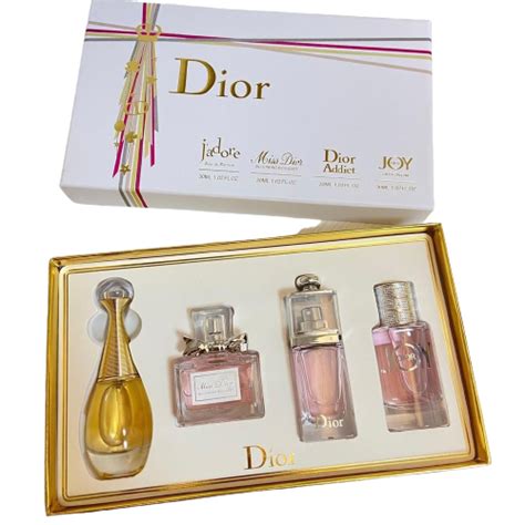 parfum discovery set dior|Dior miniature gift set.